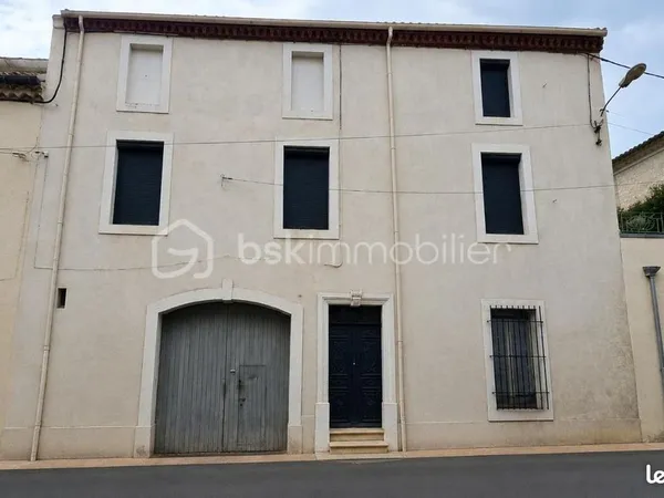Maison de village 9 pièces 256 m²