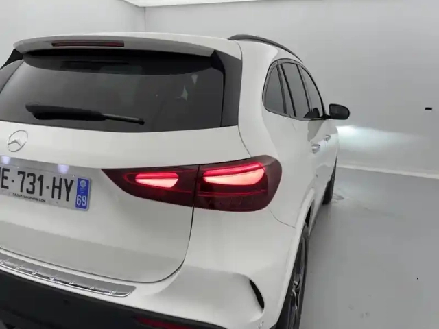 Mercedes Gla 180 d 8g-dct — photo 34