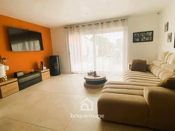 Maison 4 pièces 102 m²