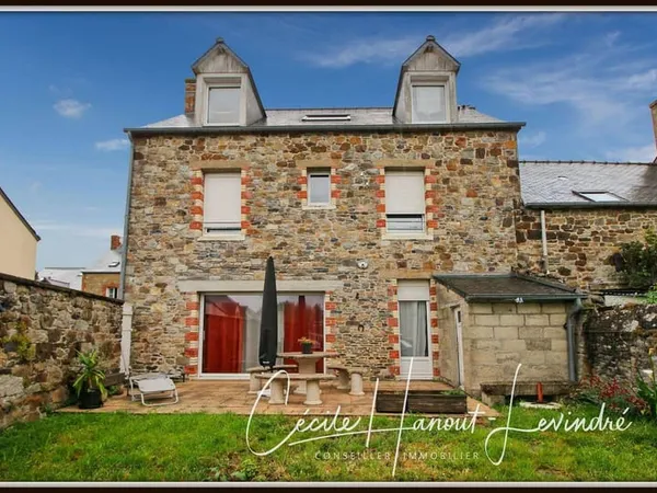 Immeuble 6 pièces 114 m²