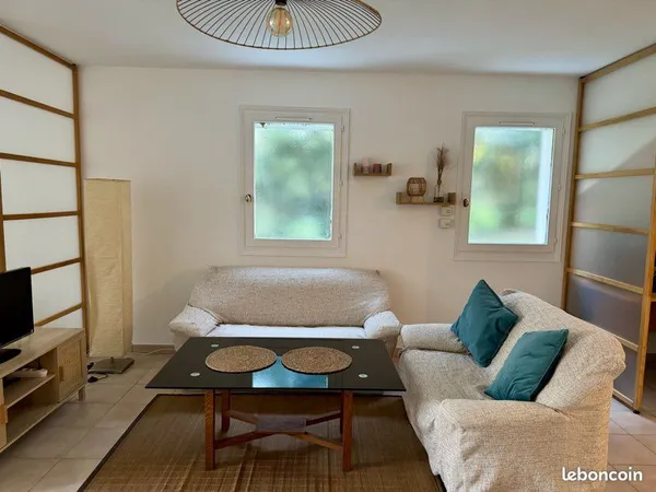 Studio 44m2 rez-de-jardin avec terrasse