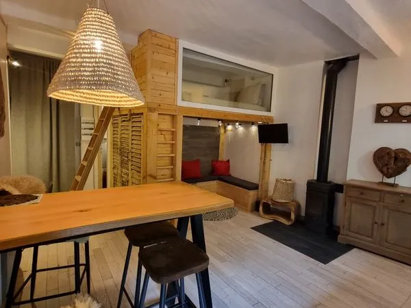 Studio meublé avec mezzanine - Saint-Étienne-de-Tinée -