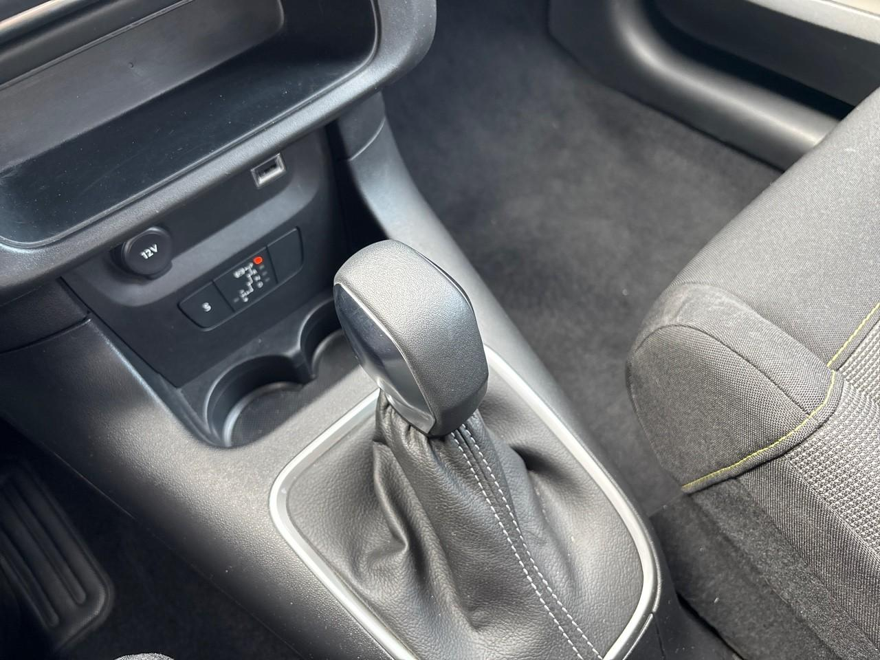 Citroën C3 1.2 puretech 110ch s&s max boite automatique — photo 22