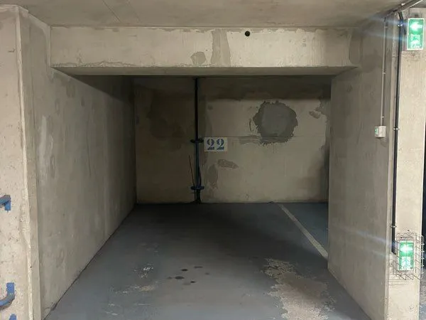 Place de parking individuelle