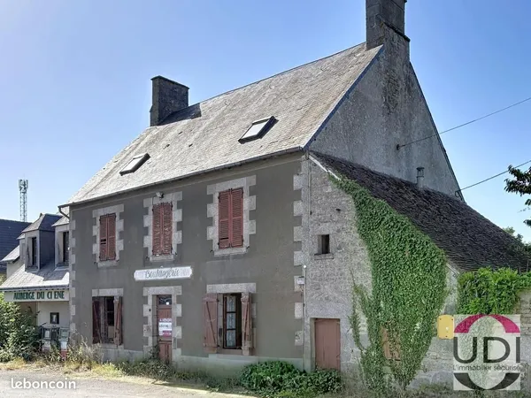 Hôtel Restaurant 507 m²
