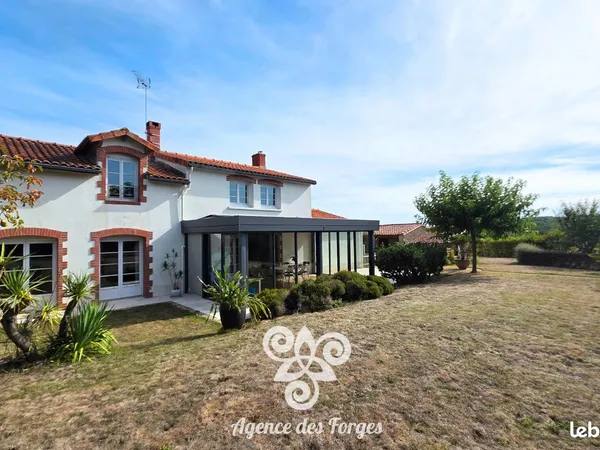 Maison 6 pièces 167 m²