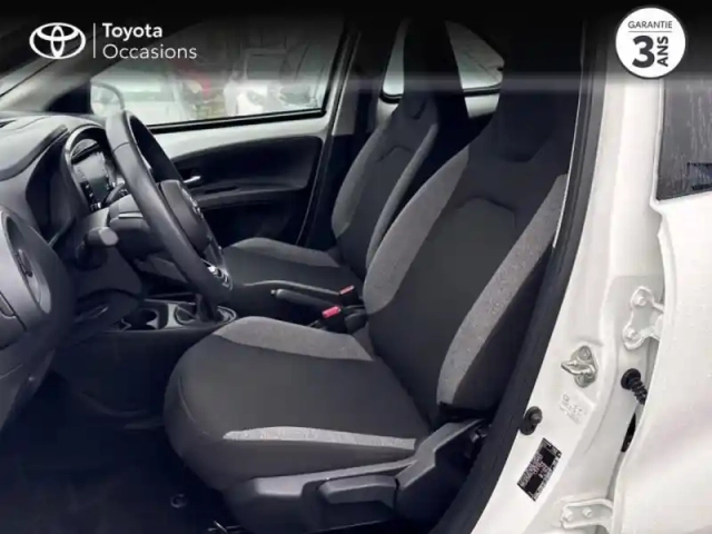 Toyota Aygo X 1.0 vvt-i 72ch dynamic my23 — photo 11