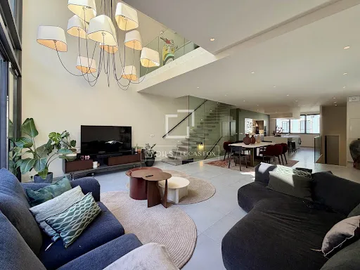 Villa 230 m²