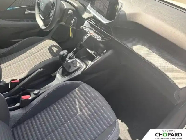 Peugeot 208 puretech 75 s&amp;s bvm5 — photo 13