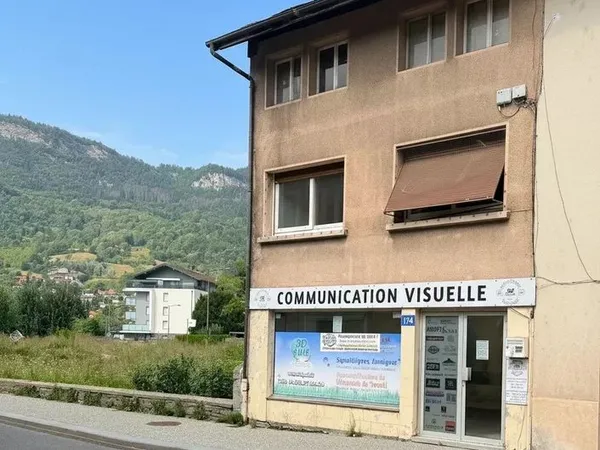 Immeuble 133 m²