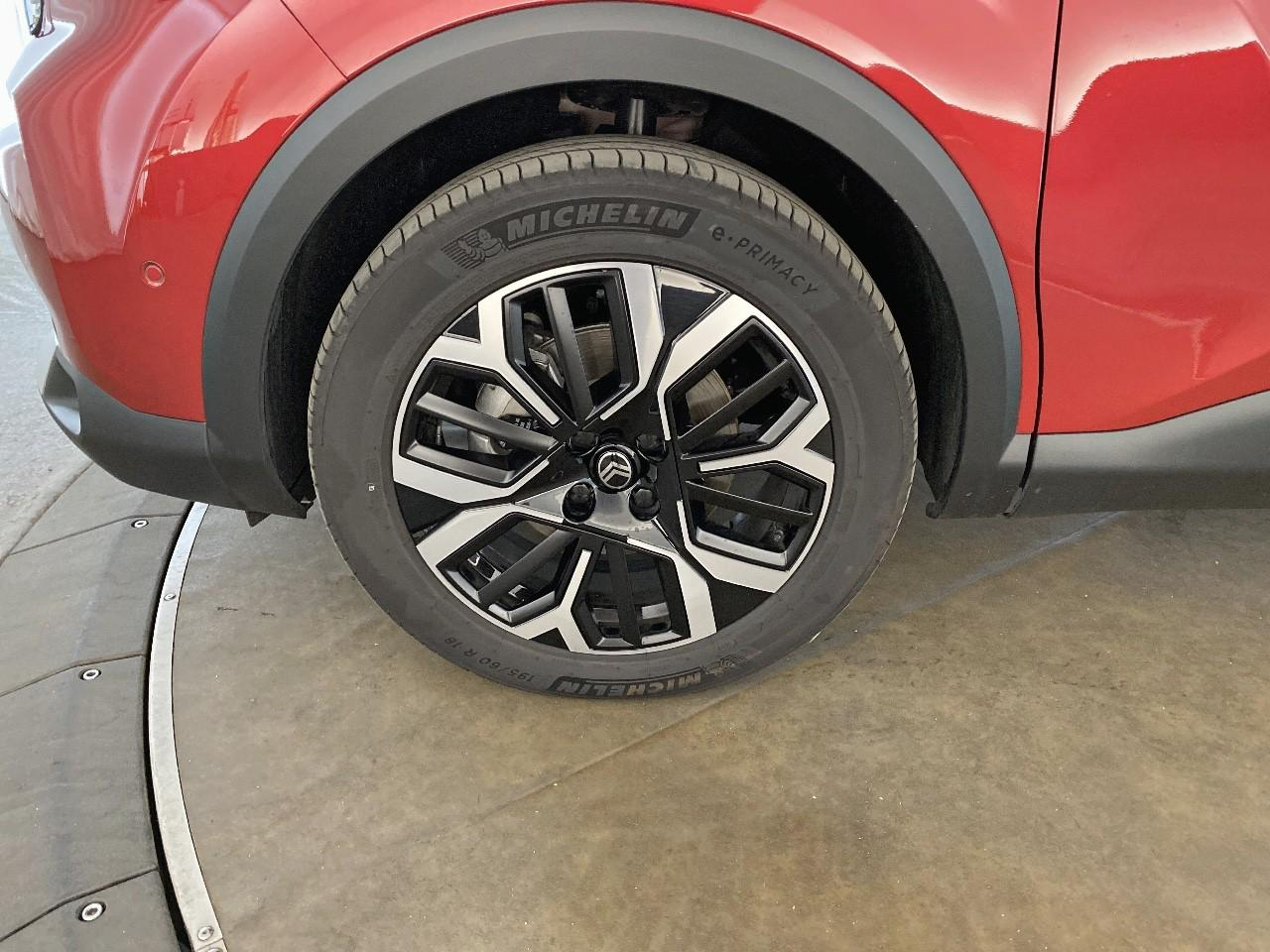 Citroën C4 X hybride 145 ch e-dcs6 max — photo 11