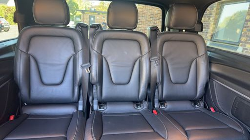 Mercedes Classe V Long 250 CDI 190  9G-Tronic - Avantgarde – 2021 – 100850 km – Diesel – Boîte Automatique — photo 32