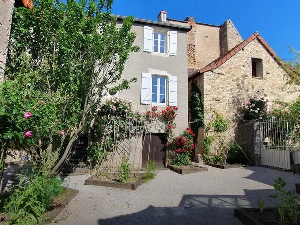 Maisons de charme et ses gîtes