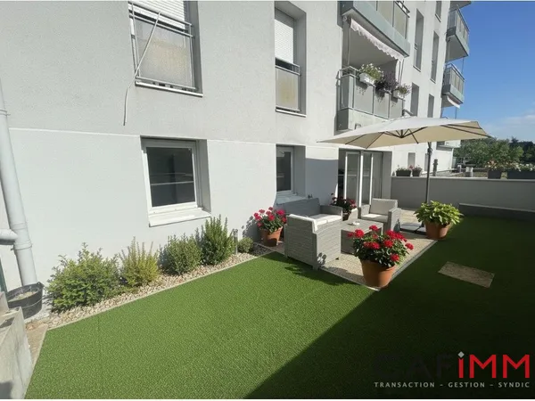 DECINES-T3-63m²-Terrasse- Garage
