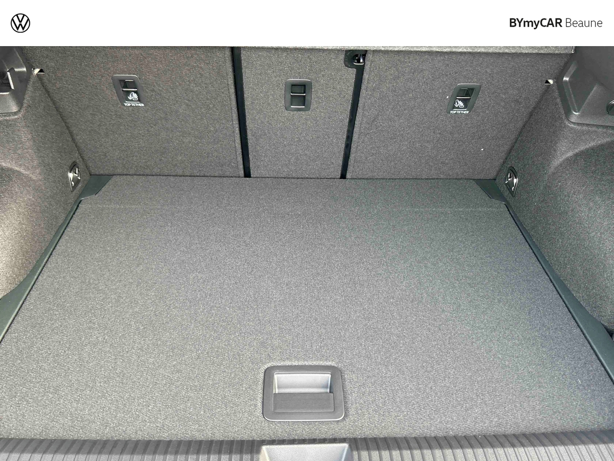 Volkswagen T-Roc 1.5 eTSI EVO2 Hybrid 150 ch DSG7 — photo 13