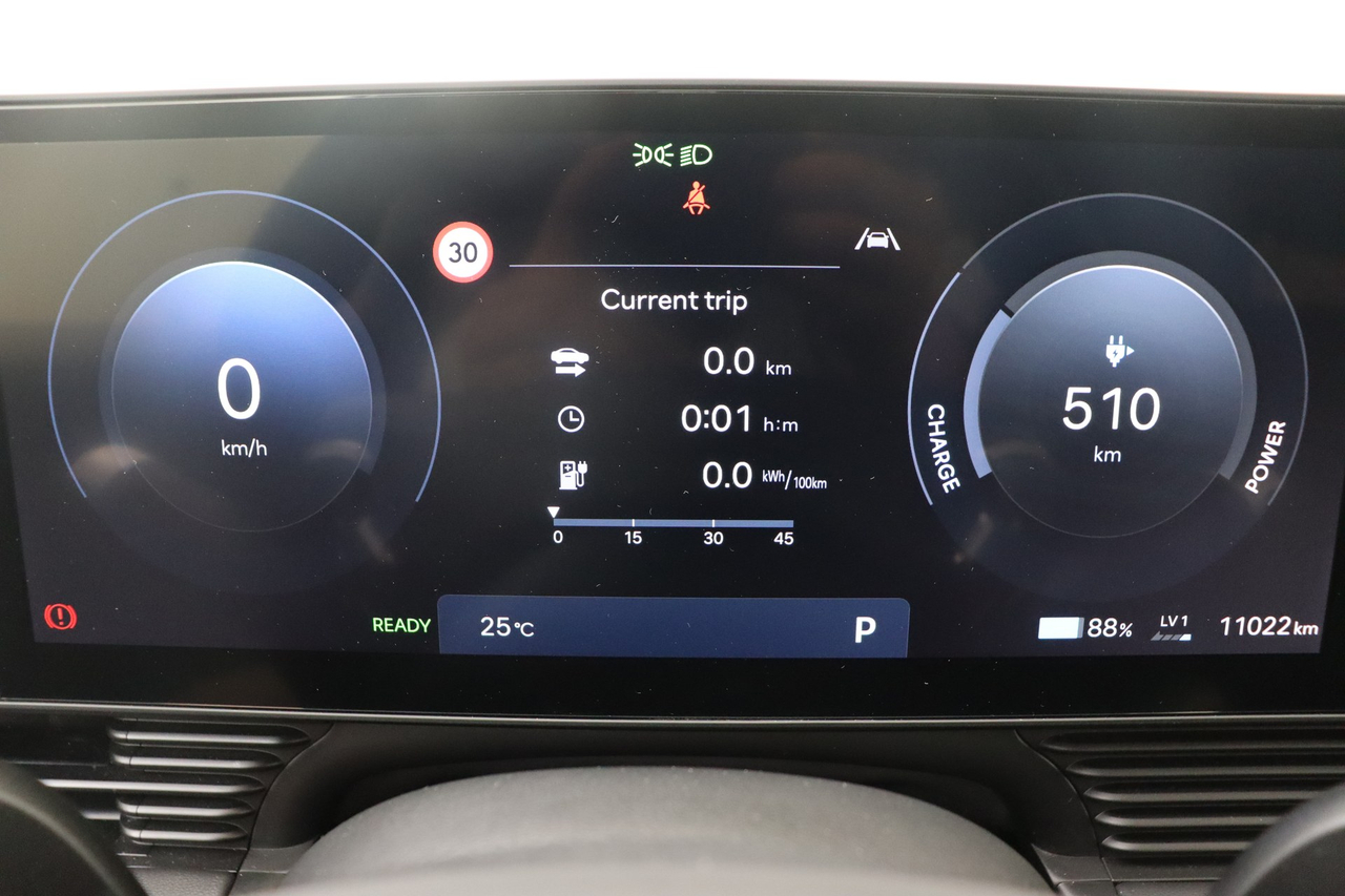 Hyundai Ioniq 5 — photo 21