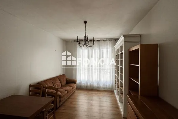 Appartement meublé 2 pièces 49 m²
