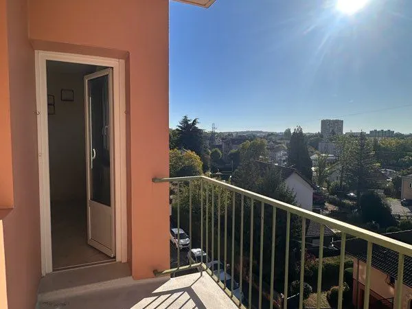 Vend F3 avec balcon