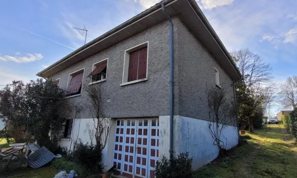 maison sur niveau