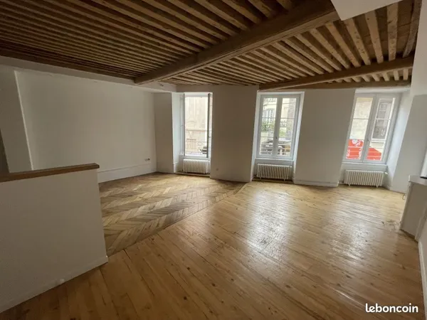 Duplex 5 pièces 111 m²