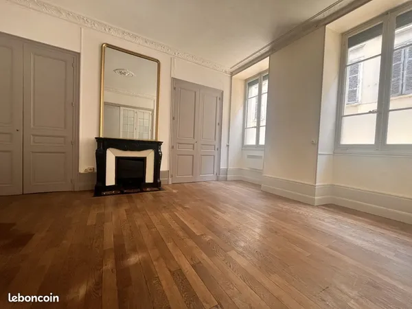 Appartement 4 pièces 121 m²