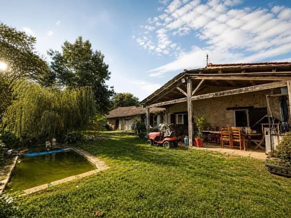 Maison 6 pièces 213 m²