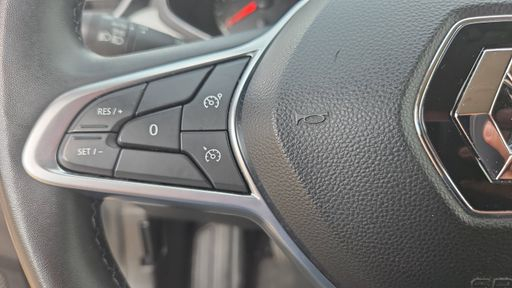Renault Clio 1.5 Blue dCi 100 - Evolution – 2023 – 35168 km – Diesel – Boîte Manuelle — photo 10