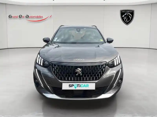 Peugeot 2008 1.2 puretech 130ch s&amp;s gt eat8 — photo 9