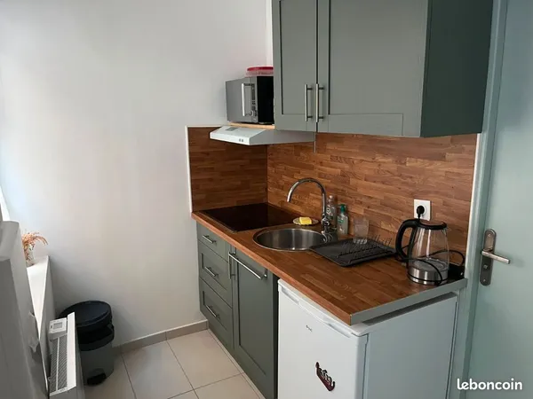 Studio meublé