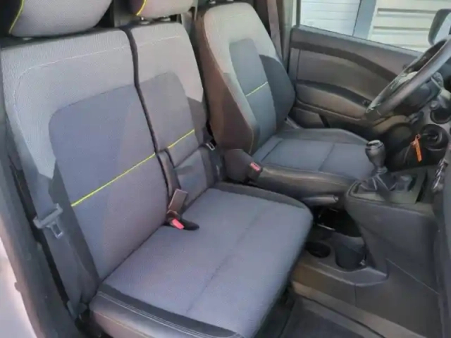 Renault Kangoo van l1 1.5 blue dci 95ch grand confort - 22 — photo 11
