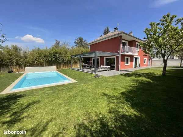 Villa 5 pièces 159 m²