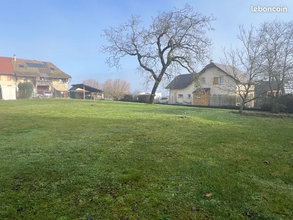 Terrain 970 m² Ayn