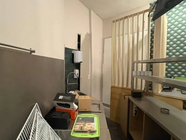 Boutique 31 m²