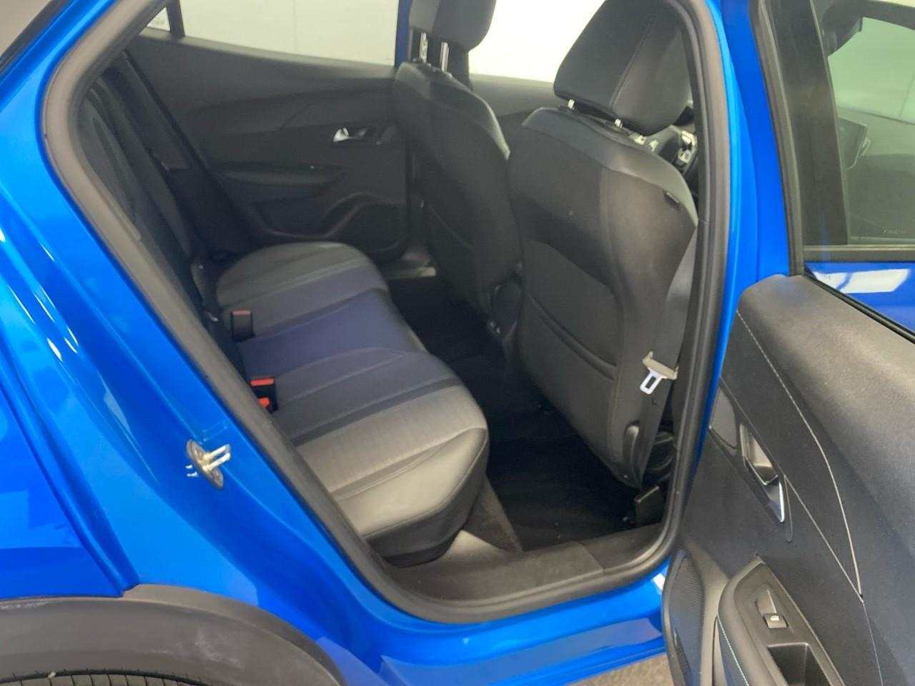 Peugeot 2008 puretech 100 s&s bvm6 allure — photo 24