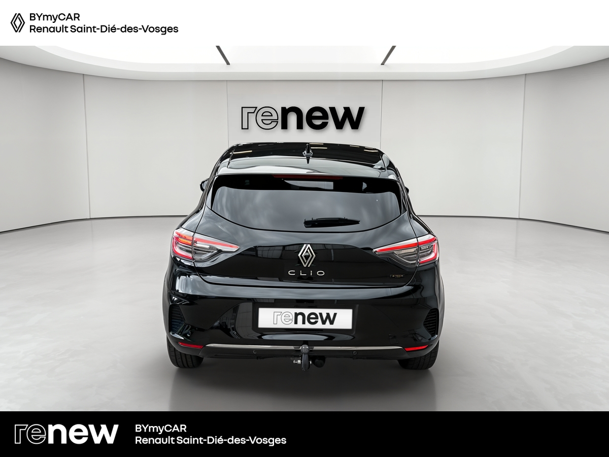 Renault Clio E-Tech full hybrid 145 — photo 4