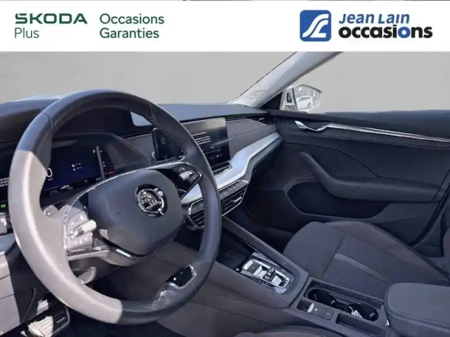 Skoda Octavia combi 2.0 tdi 200 ch dsg7 4x4 — photo 13