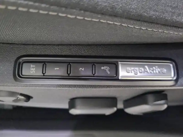 Volkswagen Golf 1.4 hybrid rechargeable opf 204 dsg6 — photo 66