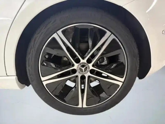 Mercedes Classe A 180 d progressive line — photo 9