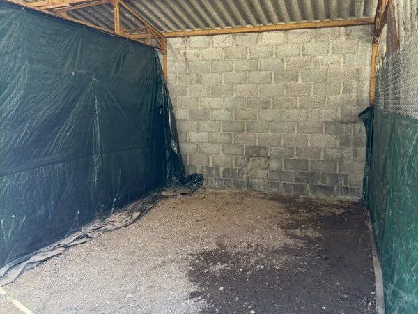 à louer - garage sécurisé à thiers