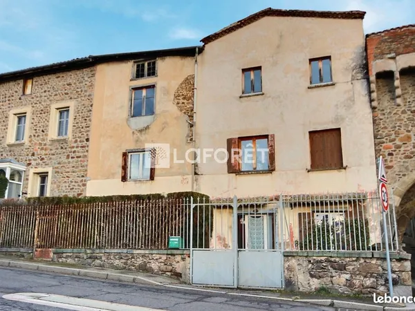 Maison 8 pièces 354 m²