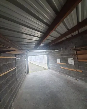 Box ou garage a louer