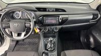 Toyota Hilux 2.4 D-4D 150ch X-Tra Cabine LeCap 4WD RC23 — photo 11