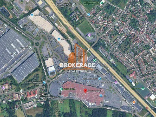 Local commercial 600 m²