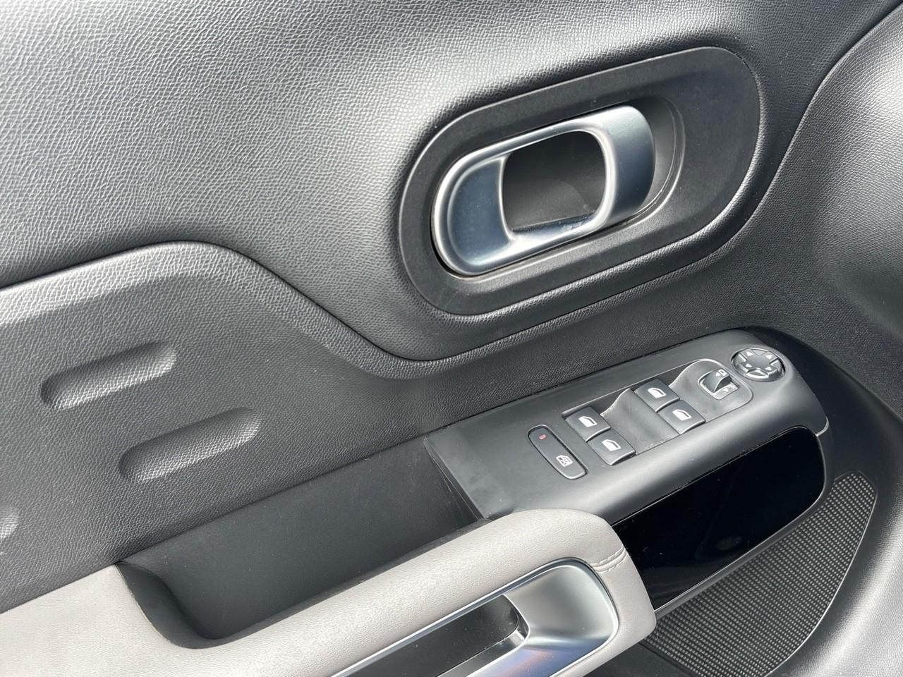Citroën C5 Aircross bluehdi 130ch s&s shine e6.d-temp — photo 17