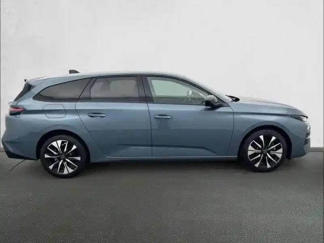 Peugeot 308 sw hybrid 145 e-dcs6 — photo 4