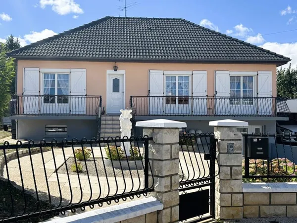 Maison Vente Courtenay 5p 136m² 262500€
