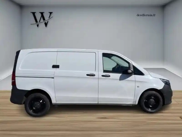 Mercedes Vito 116 cdi fourgon compact pro 9g — photo 6