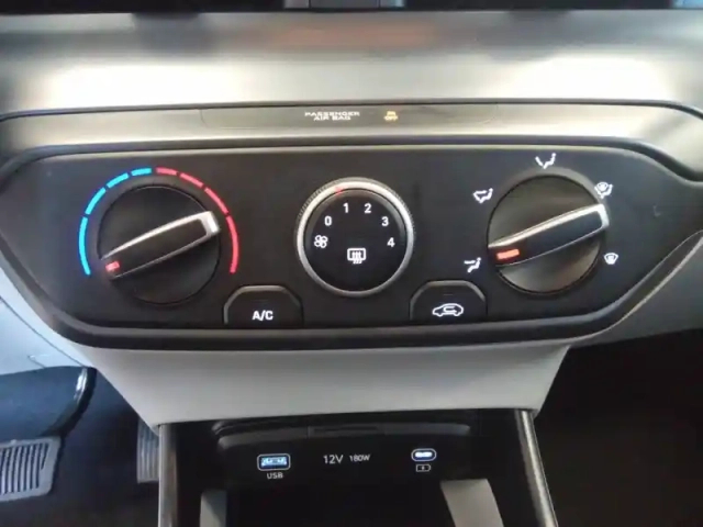 Hyundai I20 1.0 t-gdi 100 dct-7 hybrid 48v — photo 75