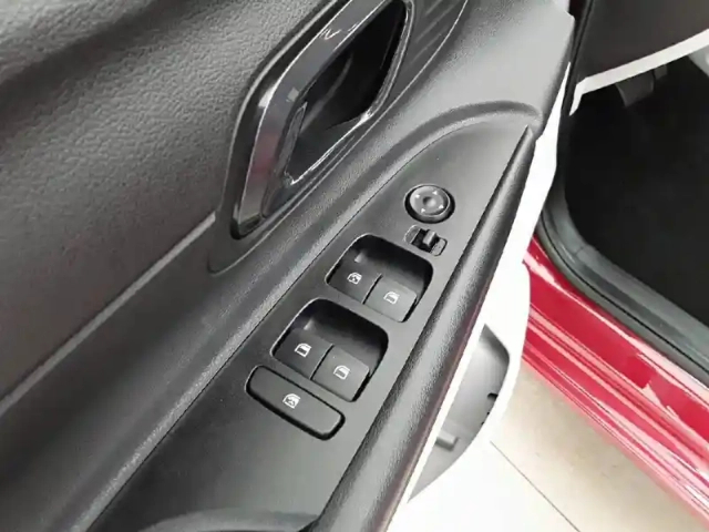 Hyundai I20 1.0 t-gdi 100 dct-7 hybrid 48v — photo 42