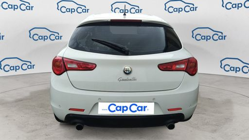 Alfa Romeo Giulietta 2.0 JTDm 140 - Distinctive – 2012 – 121144 km – Diesel – Boîte Manuelle — photo 10